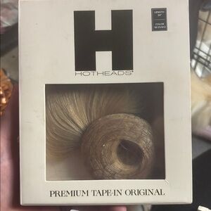 2 Brand New packs 20” light blonde Tape-In HotHeads Extensions color:18/25/613